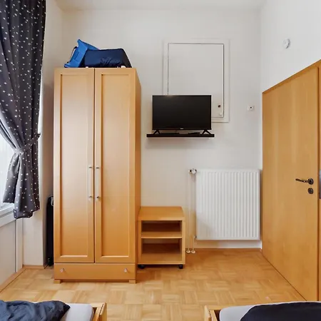 Апартаменты Beautiful In With Kitchen *